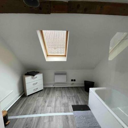 Appartement En Duplex Centre Ville D'Onnaing Екстериор снимка
